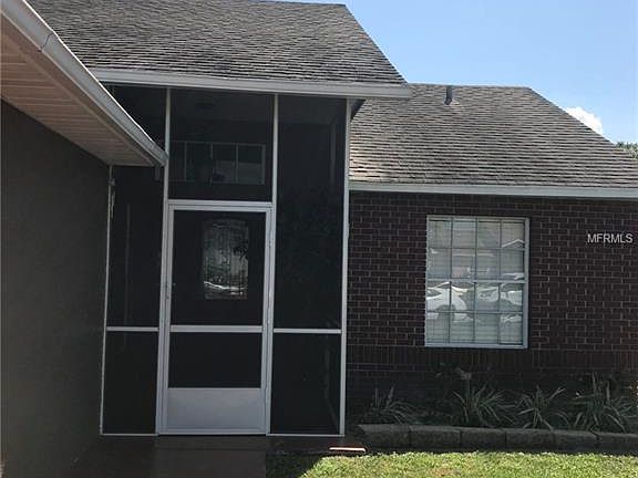 2nd image of 750 Country Woods Cir
