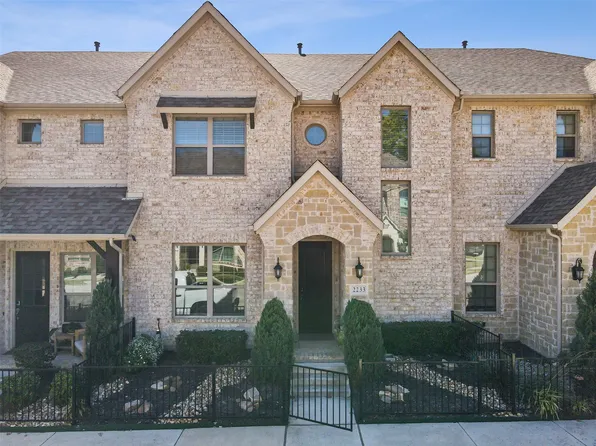 2233 Pinnacle Ln, Flower Mound, TX 75028