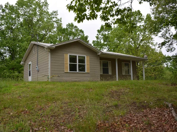 148 Silverado Dr, Petersburg, WV 26847