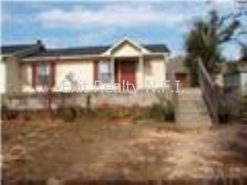 1st image of 6208 Woodward Ln