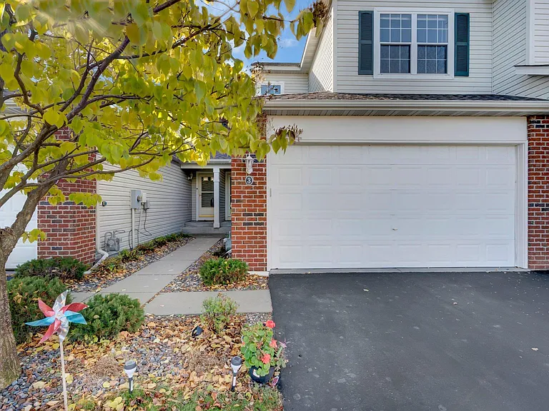 5115 Holly Ln N #2003 — Photo 2