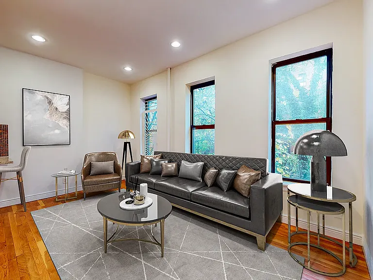545 E 12th St #4D — Photo 1