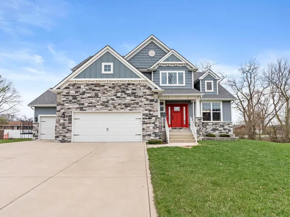 1067 Metz Ct, Hobart, IN 46342