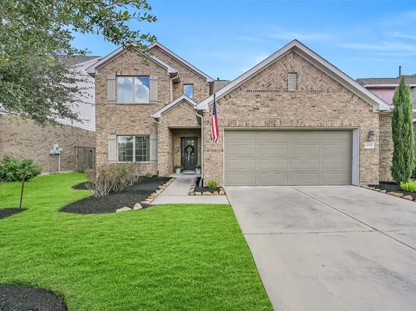 13711 Saxon Cliff Ln, Rosharon, TX 77583