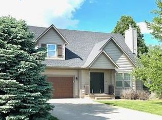20528 W 221st St, Spring Hill, KS 66083