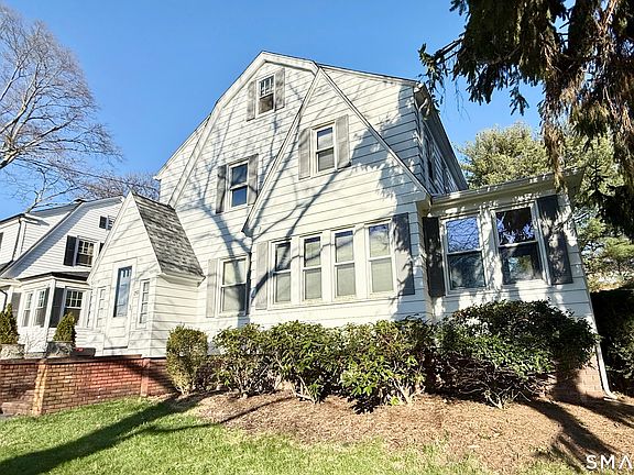 3rd image of 197 Kneeland Road
