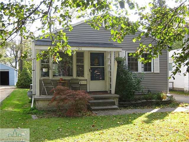 1st image of 526 E Stoddard Ave
