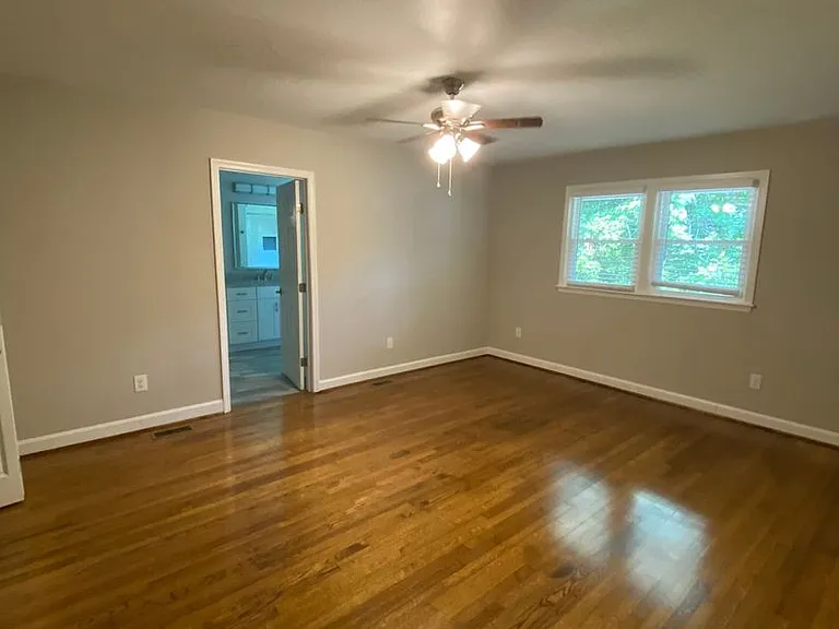 3811 Barwick St — Photo 10