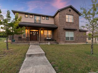 7215 Avery Rd, Live Oak, TX 78233