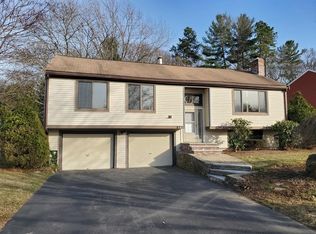 33 Davis Farm Rd, Ashland, MA 01721