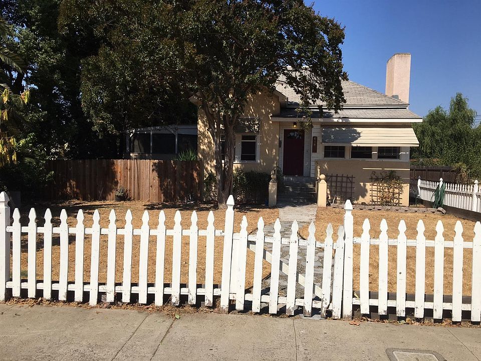 1st image of 616 Walnut Ave