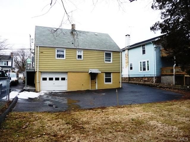 2nd image of 140.5 Stuart Ave