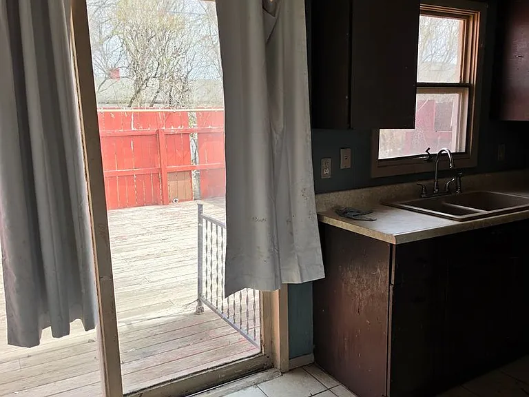 3008 S Phillips Ave — Photo 18