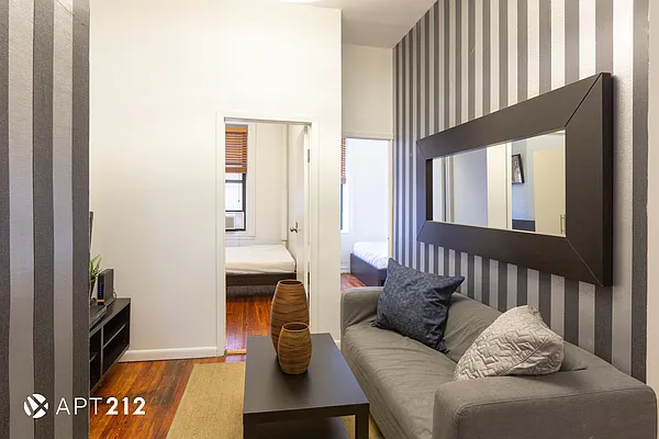 Rented by APT212 INC | media 18