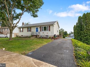 29 Stony Ln, Dover, PA 17315