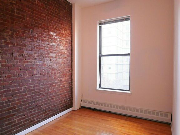 5th image of 404 E 80th St APT 3A