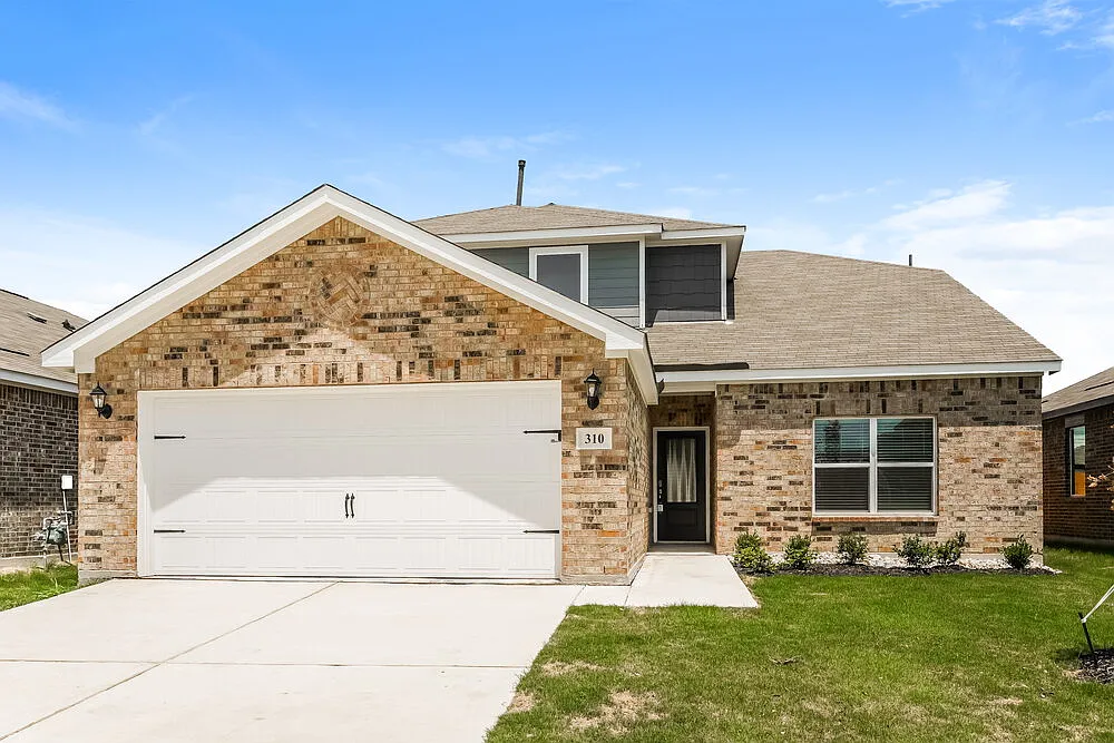 4 bed, 2.5 bath, 2173 sqft, $2,445 — Photo 1