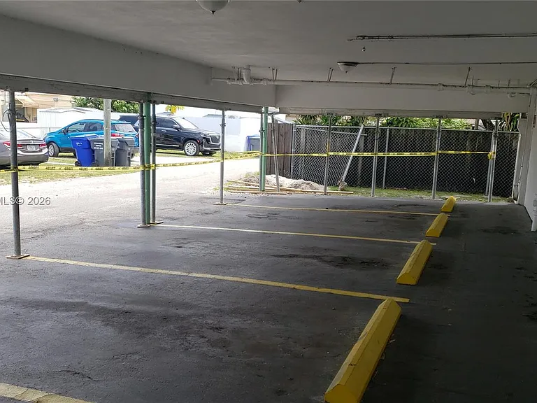 1719 Wiley St #2 — Photo 32