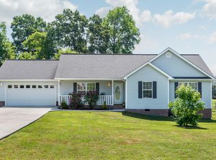 59 Lonecrest Dr, Ringgold, GA 30736