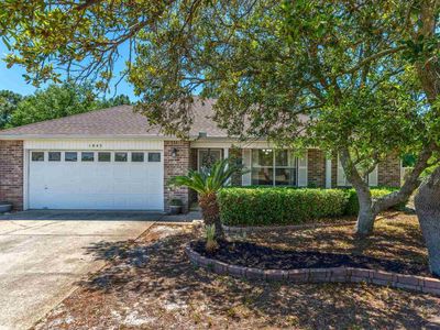 1845 Lighthouse Pointe Dr, Gulf Breeze, FL, 32563