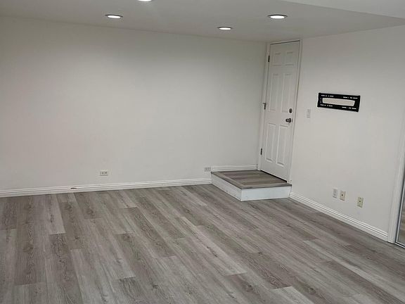 5th image of 2470 Catalpa Way #A
