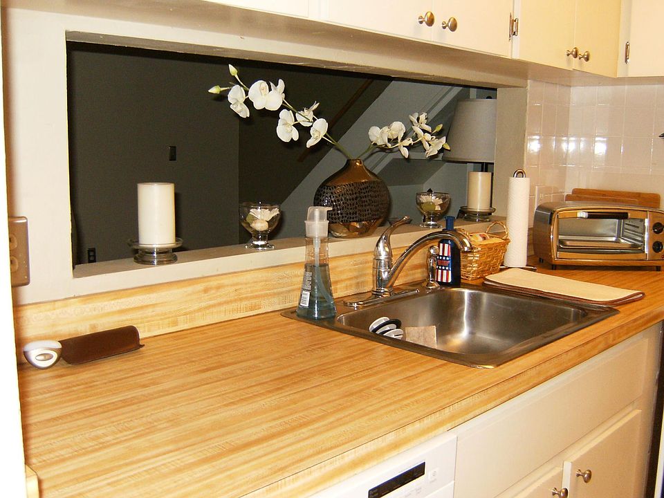 1st image of 5798 Newfoundland Cir APT 3