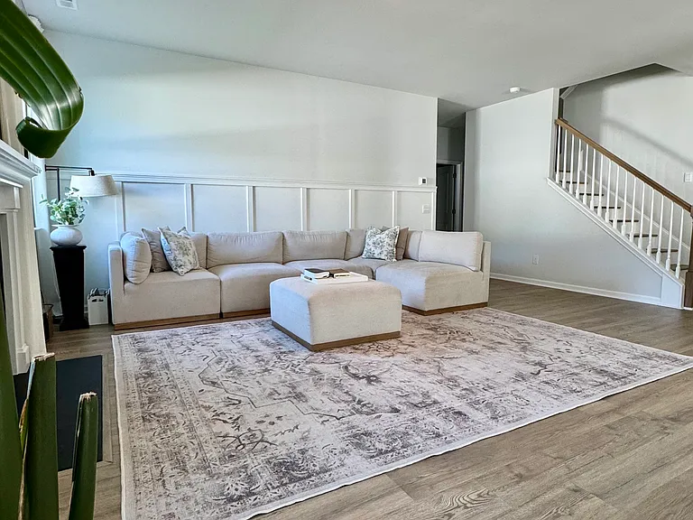340 Dickerson Ln — Photo 11