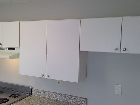 2nd image of 4617 Farrington Ave