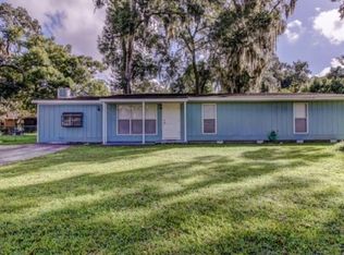 2412 Elm St, Seffner, FL 33584