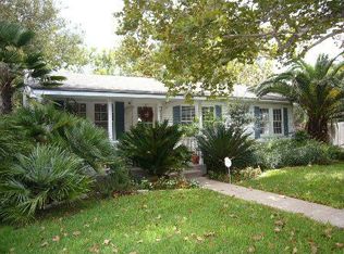 1200 Alegria Rd, Austin, TX 78757