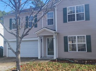 2717 Thoreau Dr, Durham, NC 27703