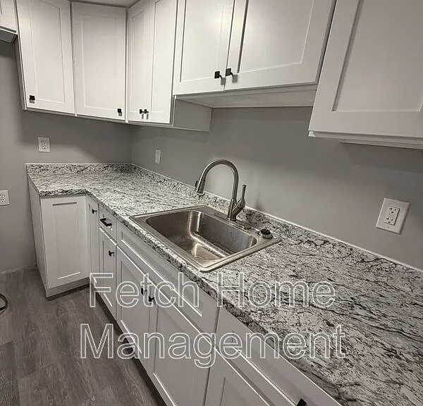 3 N Main St #BASEMENT — Photo 17