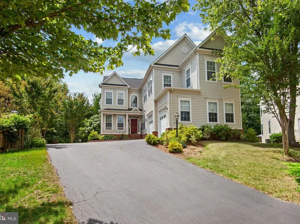 21860 Westdale Ct, Ashburn, VA 20148