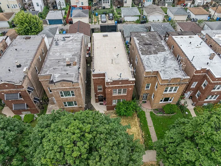1742 N Mayfield Ave #1 — Photo 34