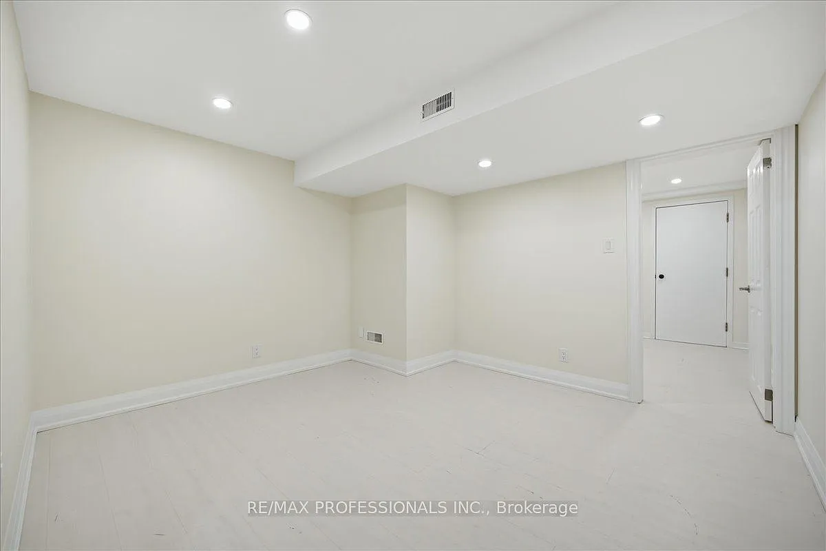 1 bed, $1,750 — Photo 4
