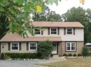 8960 Westchester Dr, Manassas, VA 20112