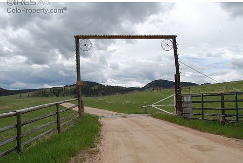 1st image of 181 Jackelope Ln