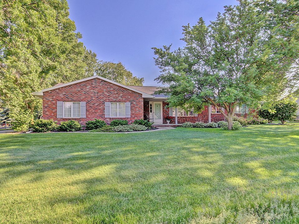 1st image of 1127 Weatherwood Dr