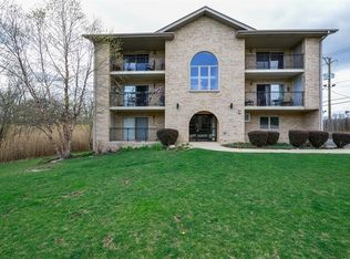 4400 Pershing Ave UNIT 3N, Downers Grove, IL 60515