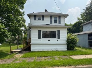 521 McClure Ave, Sharon, PA 16146
