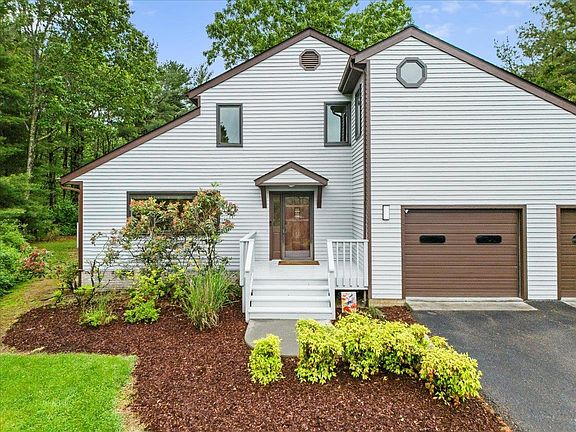 4th image of 906 Clay St SE