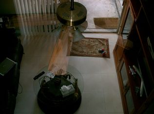 2058 Sunset Point Rd APT 12, Clearwater, FL 33765