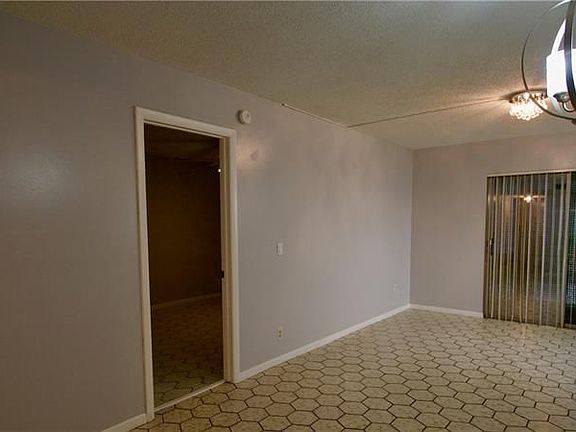 3rd image of 4137 NW 88th Ave APT 104