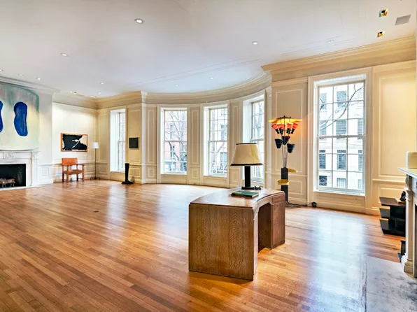 36 East 63rd Street image 12 of 38