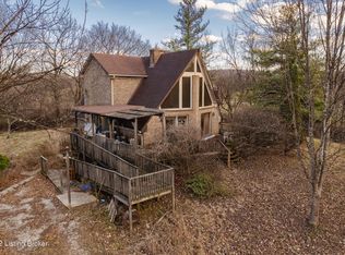 240 Woodrow Ln, Shepherdsville, KY 40165