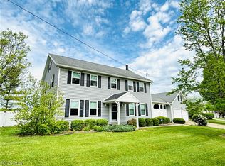 101 Flintwood Dr, Marietta, OH 45750