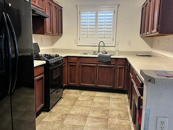 3rd image of 14141 Tierra Halcon Dr