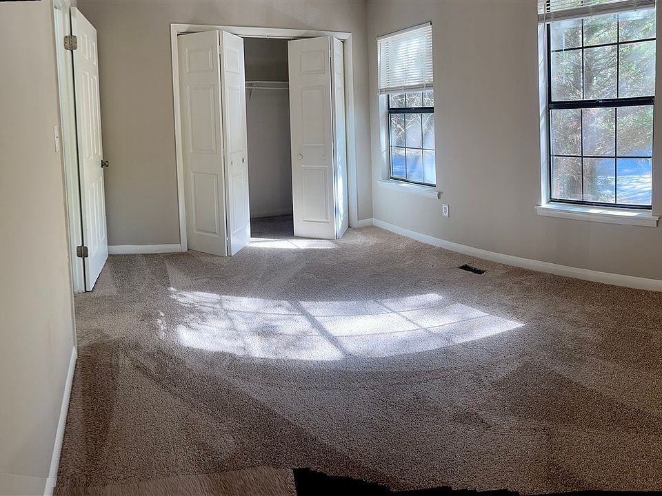 Front Bedroom