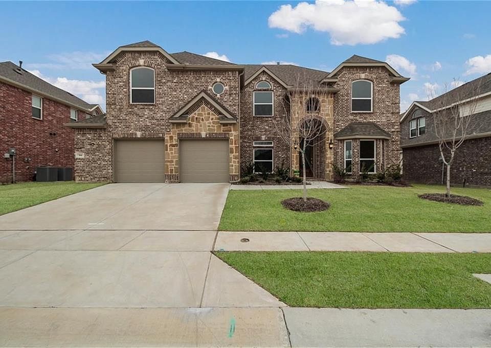 1st image of 366 Westphalian Dr