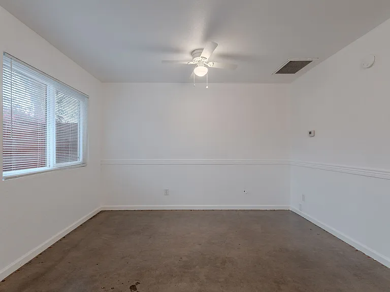 1421 E Roosevelt St #1 — Photo 18